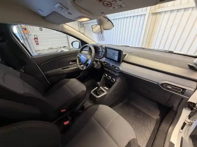 Dacia Jogger eco-g 100 5 places — photo 66