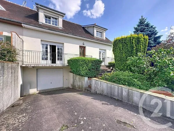 Maison 5 pièces 141 m²