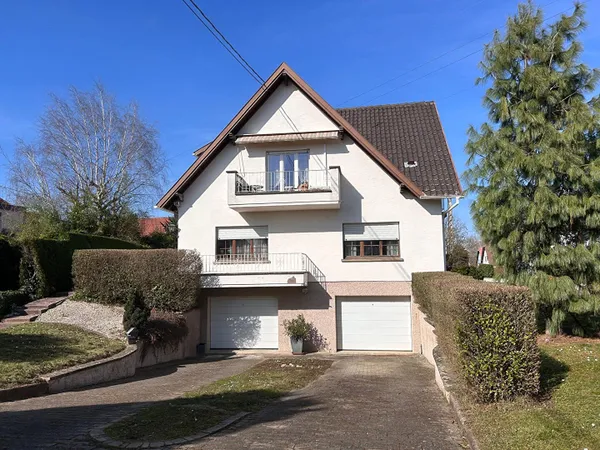 Maison 7 pièces 210 m²