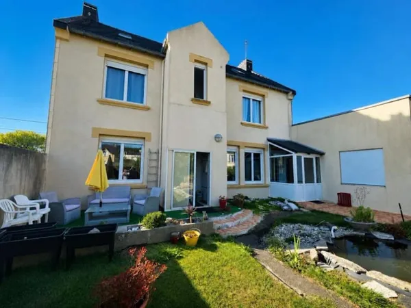 Maison 5 pièces 229 m²