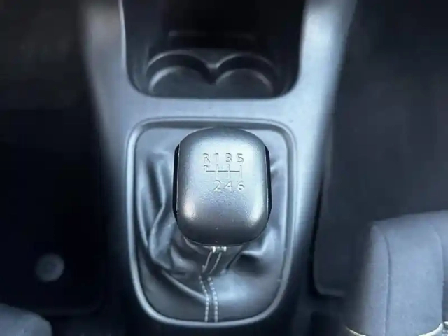 Citroën C3 1.5 bluehdi 100ch s&amp;s feel auto-ecole — photo 14