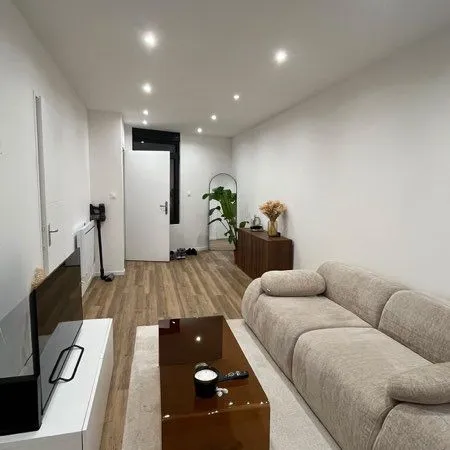 Maison entièrement rénovée près de la gare et du centre ville