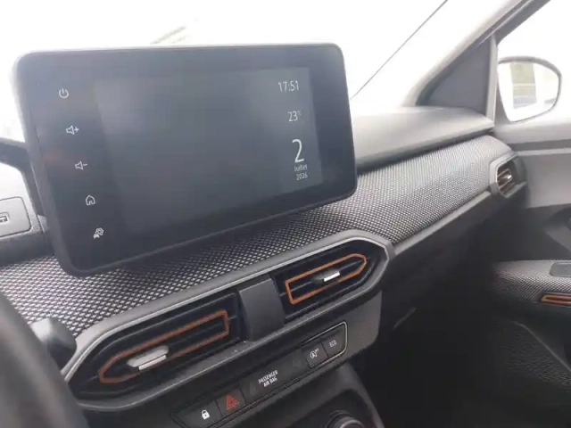 Dacia Sandero eco-g 100 — photo 7