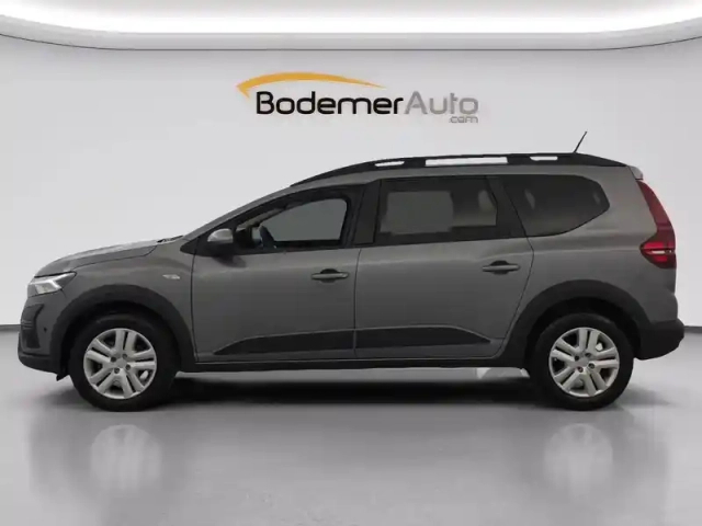 Dacia Jogger tce 110 7 places — photo 11