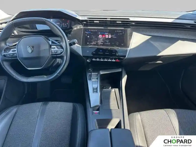 Peugeot 308 phev 180 e-eat8 — photo 12