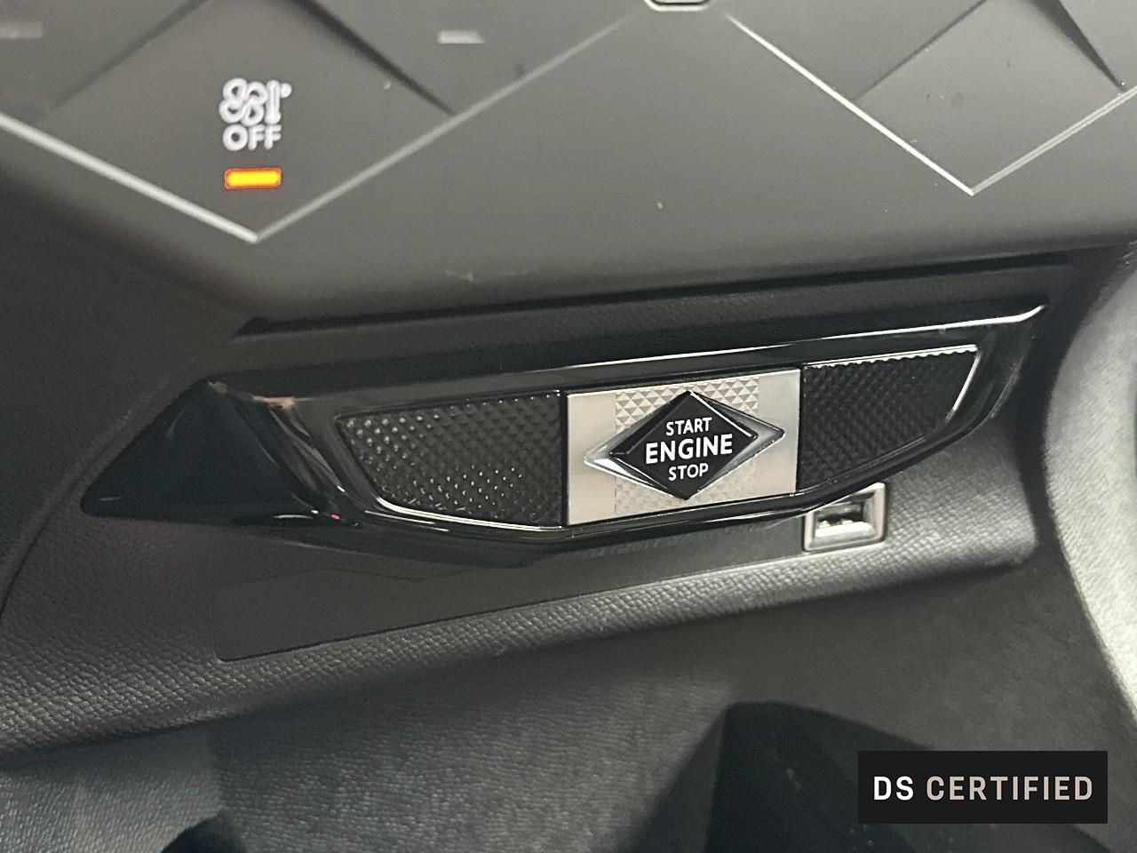 Ds Ds 3 crossback e-tense performance line+ — photo 30
