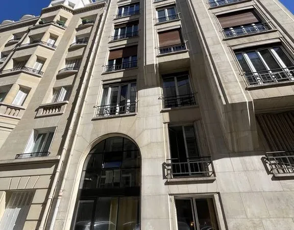 Bureaux/Locaux professionnels 87 m²
