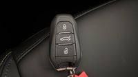 Peugeot 308 1.2 Hybrid 145ch GT Exclusive e-DCS6 — photo 16