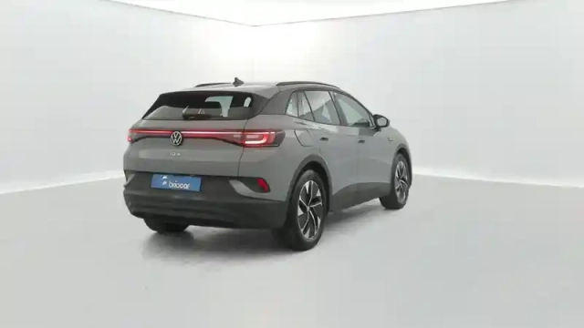 Volkswagen Id.4 174ch pro 77 kwh life plus — photo 5