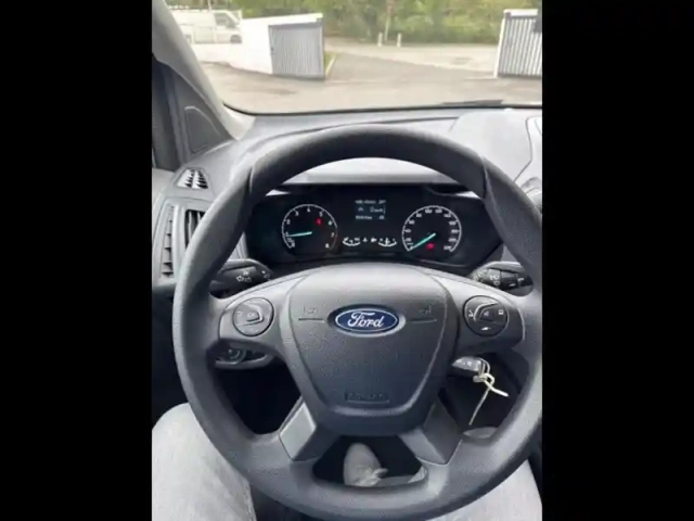 Ford Transit Connect l1 1.0e 100ch e85 trend - tva recuperable 16500 ? ht — photo 10