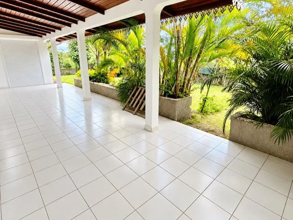 Appartement T4 avec jardin privatif
