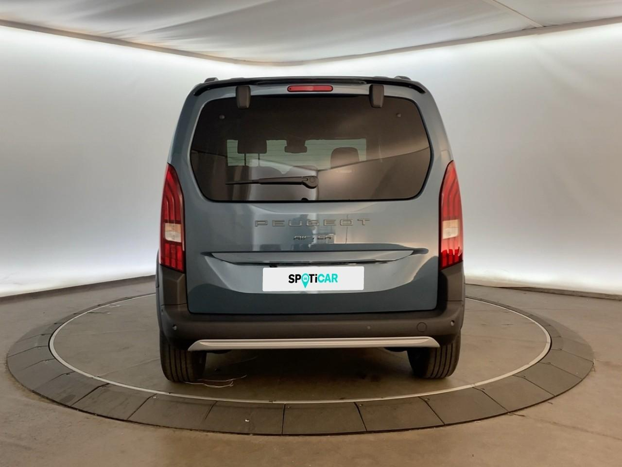 Peugeot Rifter m diesel 130 ch automatique 5pl gt — photo 5