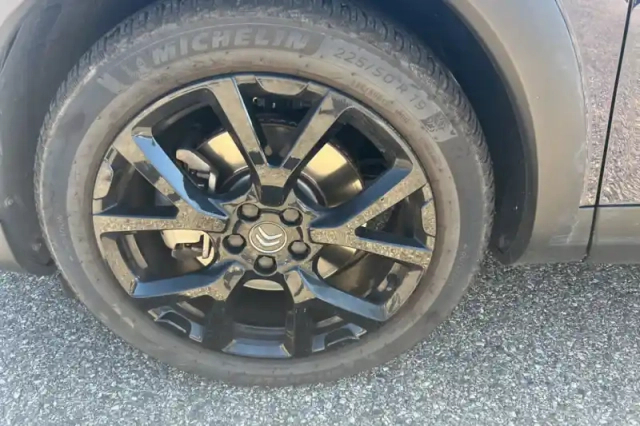 Citroën C5 Aircross hybride rechargeable 225 e-eat8 — photo 13