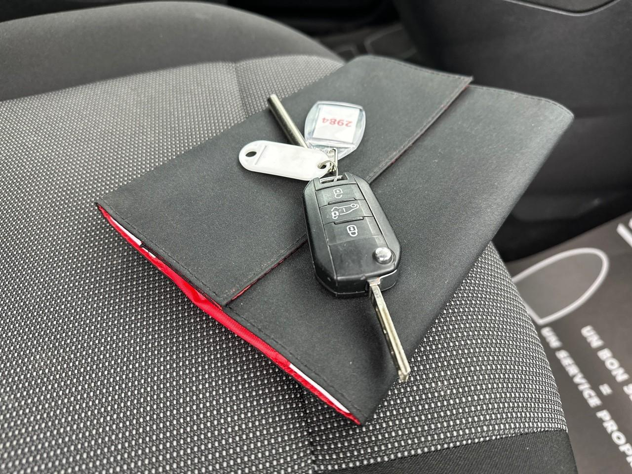 Citroën Berlingo van m 650 bluehdi 100 s&s bvm6 driver — photo 31