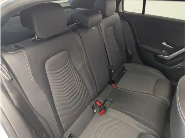 Mercedes Classe A 180 d progressive line — photo 11