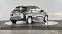 Toyota Yaris 116h Dynamic 5p MY22 — photo 5