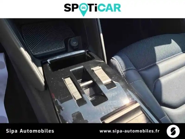 Citroën C4 puretech 130 s&amp;s eat8 — photo 17