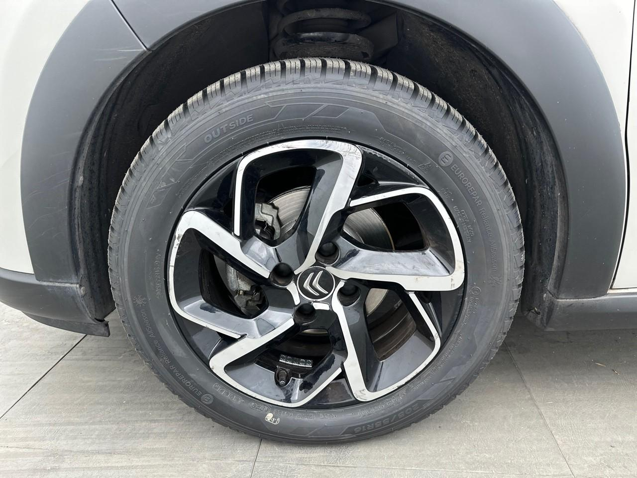Citroën C3 puretech 110 s&s eat6 saint james — photo 14
