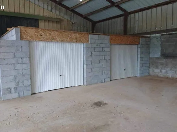 Garage / louer