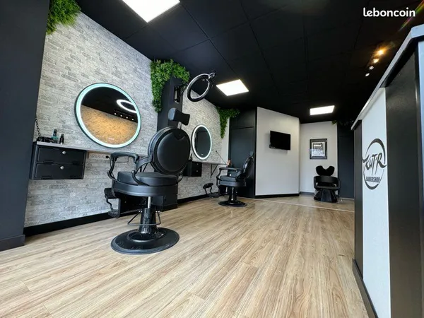 Barber shop / salon de coiffure