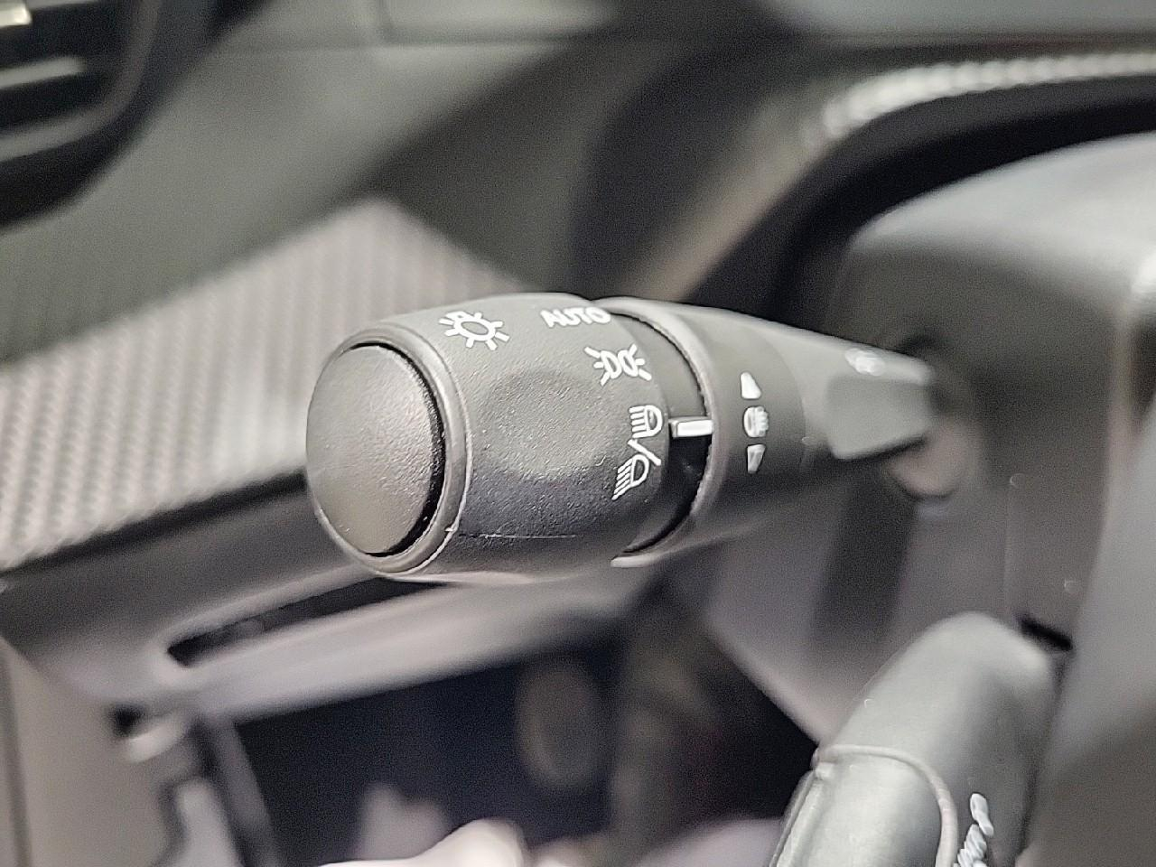 Peugeot 2008 100 s&s bvm6 style — photo 20