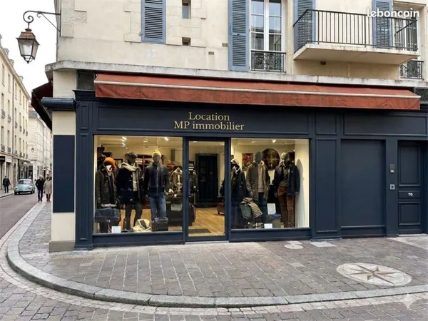 Boutique 77 m² ST GERMAIN EN LAYE