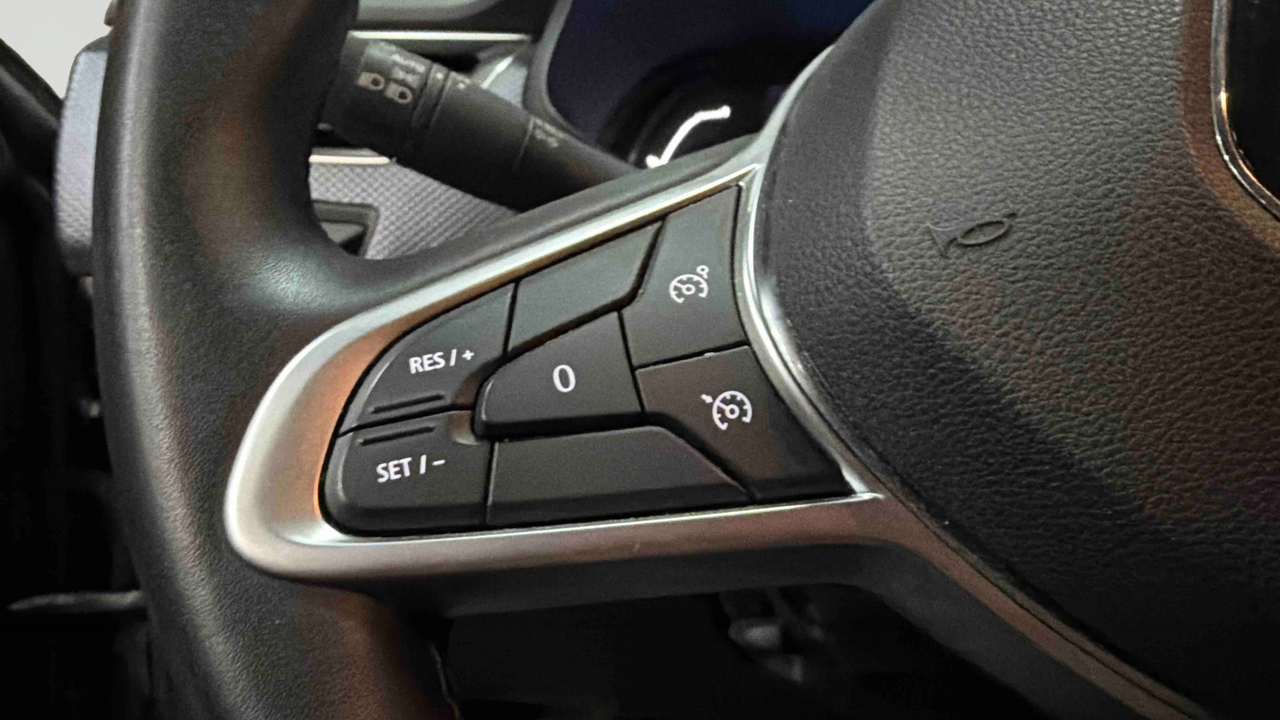 Renault Arkana E-Tech hybride 145 - 22 — photo 19