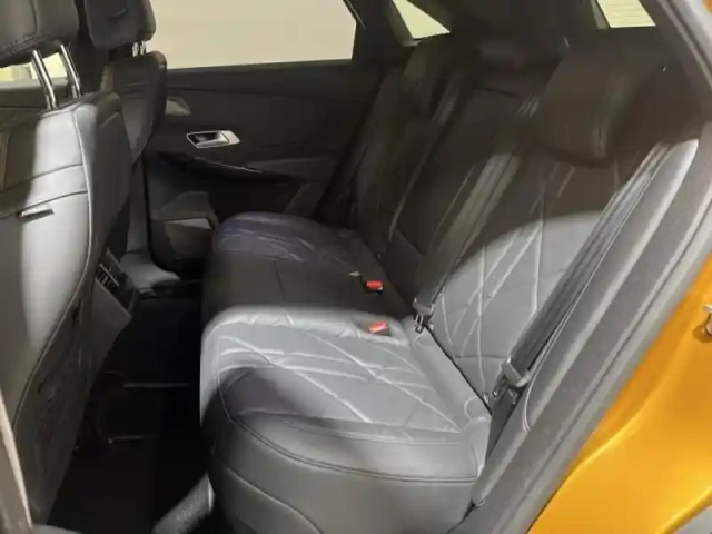 Ds Ds 7 crossback e-tense 4x4 300ch grand chic — photo 10