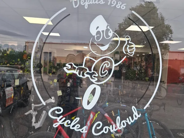 Passion vélo ? Votre future boutique vous attend !