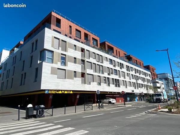 Bordeaux-Bastide - T1 meublé - Proche Tram et commerces