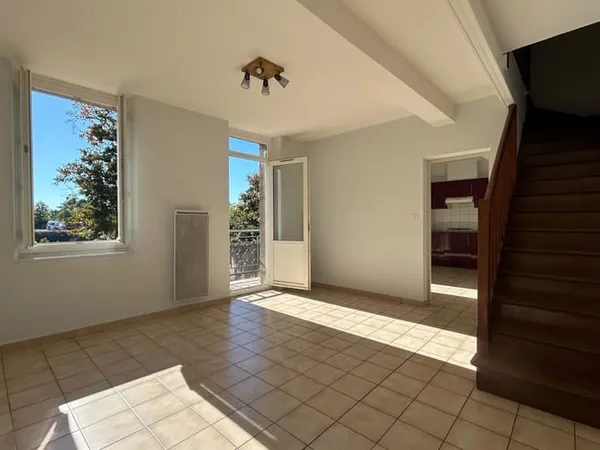 Appartement 1 pièce 51 m²