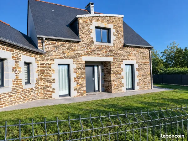 Maison en pierre