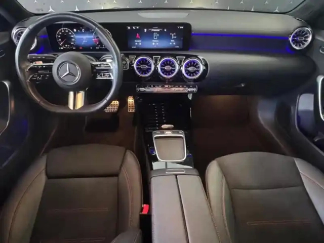 Mercedes Classe A 200 d amg line — photo 11