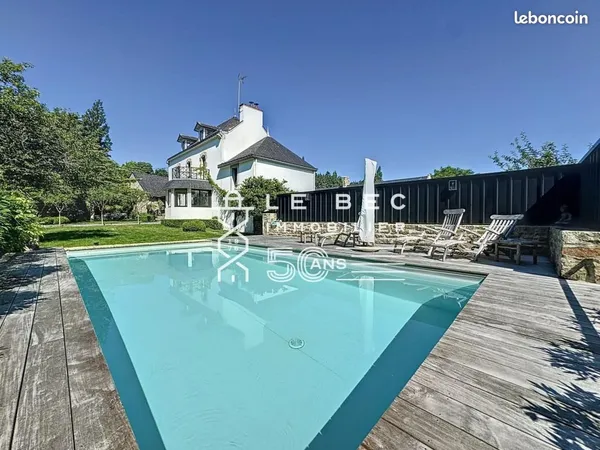 Propriété 6 pièces 190 m²