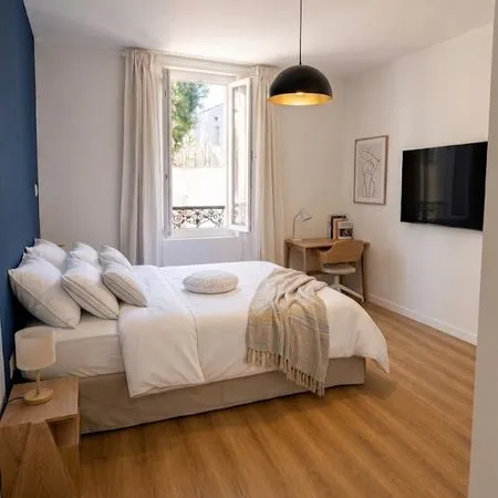 Logement étudiant avec salle d'eau privative