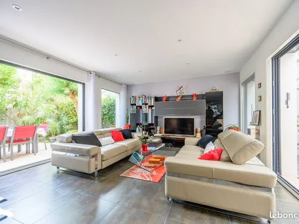 Maison 5 pièces 130 m²