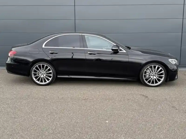 Mercedes Classe E 220 d amg line berlin — photo 6