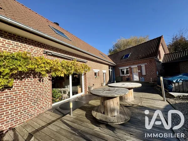 Maison 7 pièces 192 m²