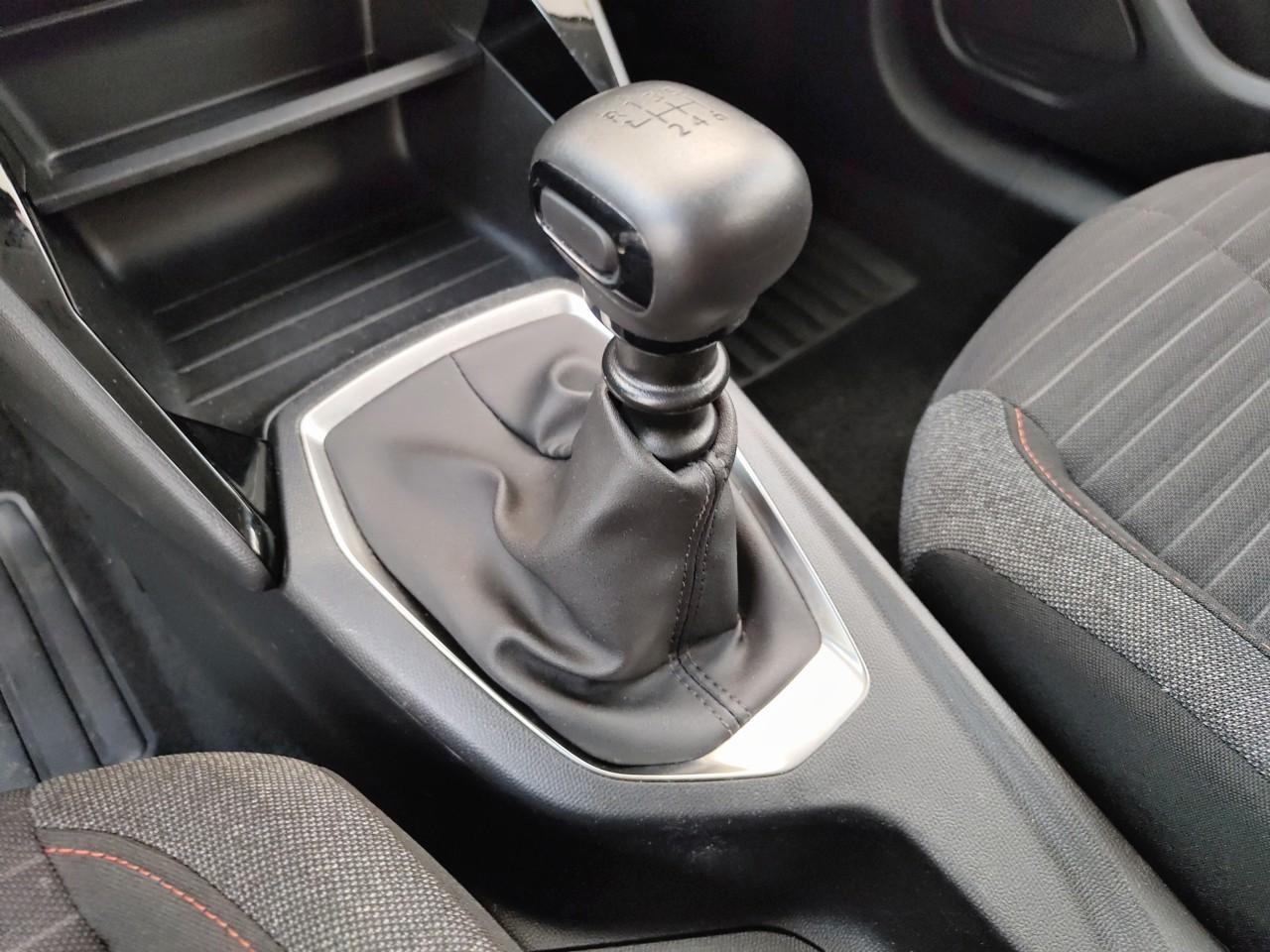 Peugeot 208 bluehdi 100 s&s bvm6 active — photo 17
