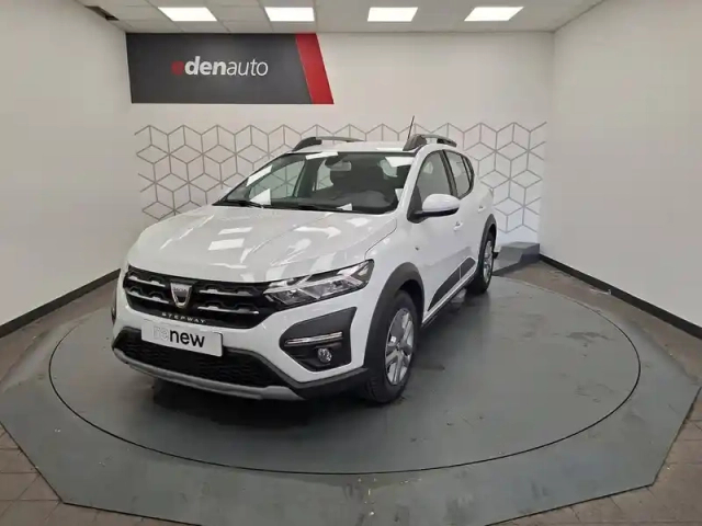 Dacia Sandero eco-g 100 — photo 1