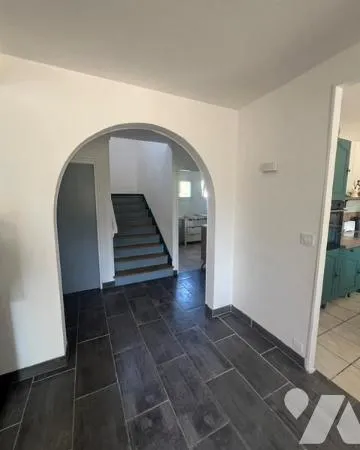 Maison 5 pièces 200 m²