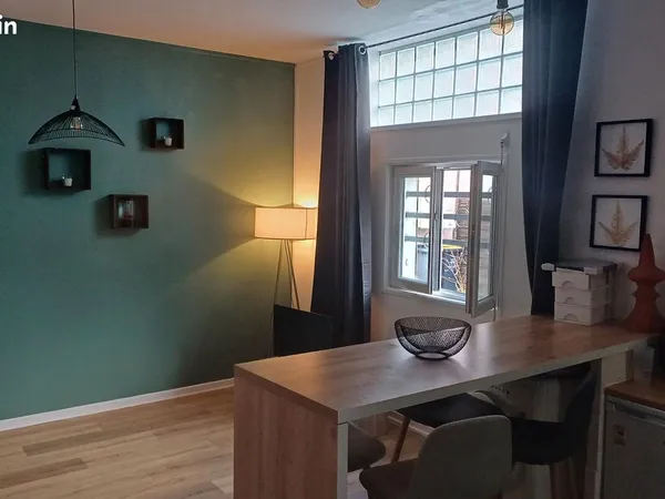 Studio lumineux 30 m² - Plein centre-ville