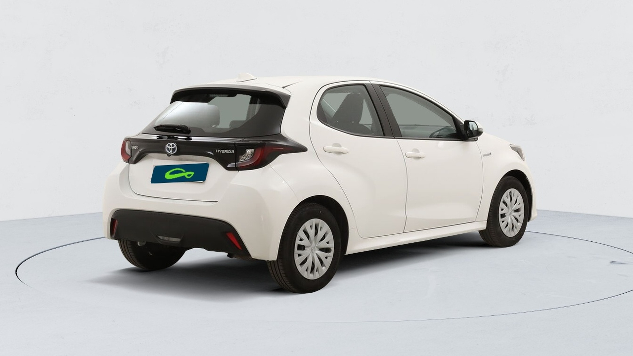 Toyota Yaris 4 — photo 5