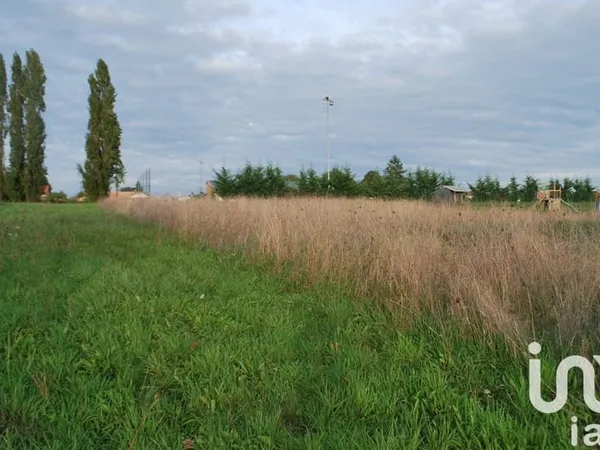 Terrain 1004 m²