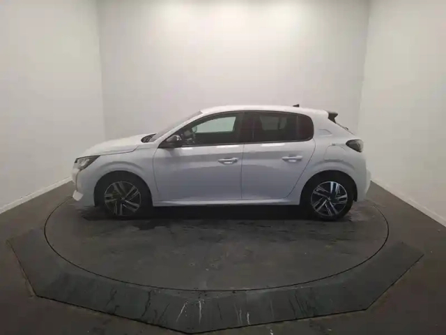 Peugeot 208 puretech 100 s&amp;s bvm6