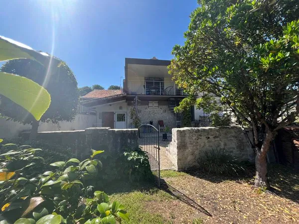 Immeuble 268 m²