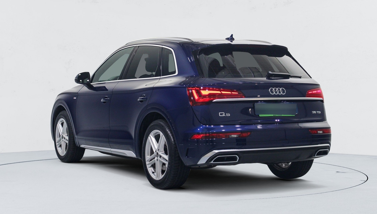 Audi Q5 — photo 3