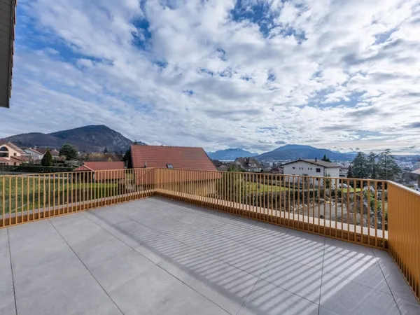 SUPERBE 4 PIÈCES DUPLEX TERRASSE AVEC VUE