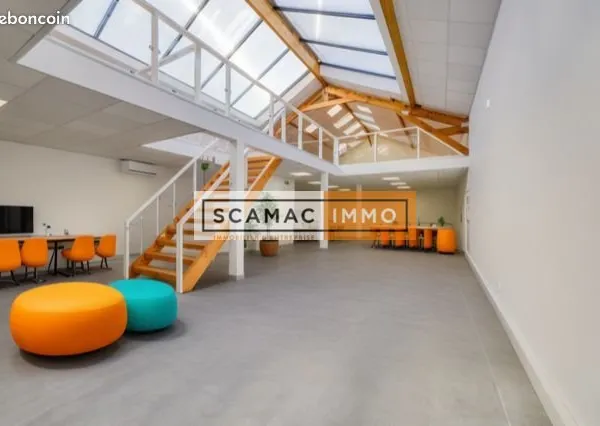 Local d'activité 260 m²