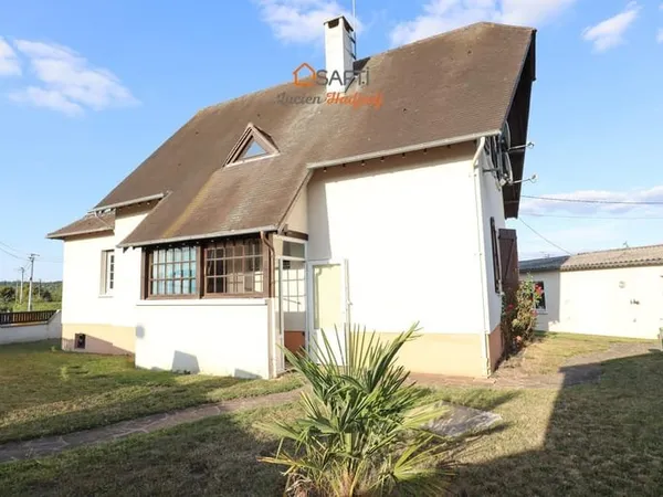 Maison 4 chambres avec un garage / atelier de 90m2